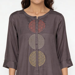 Embroidered Straight Kurta