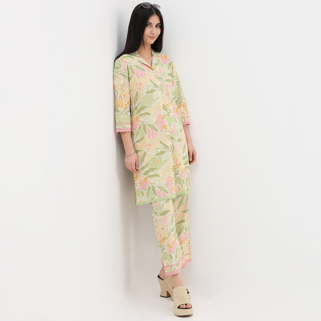Woven Printed Straight Kurta