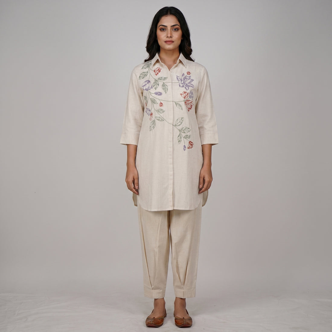Embroidered Straight Kurta