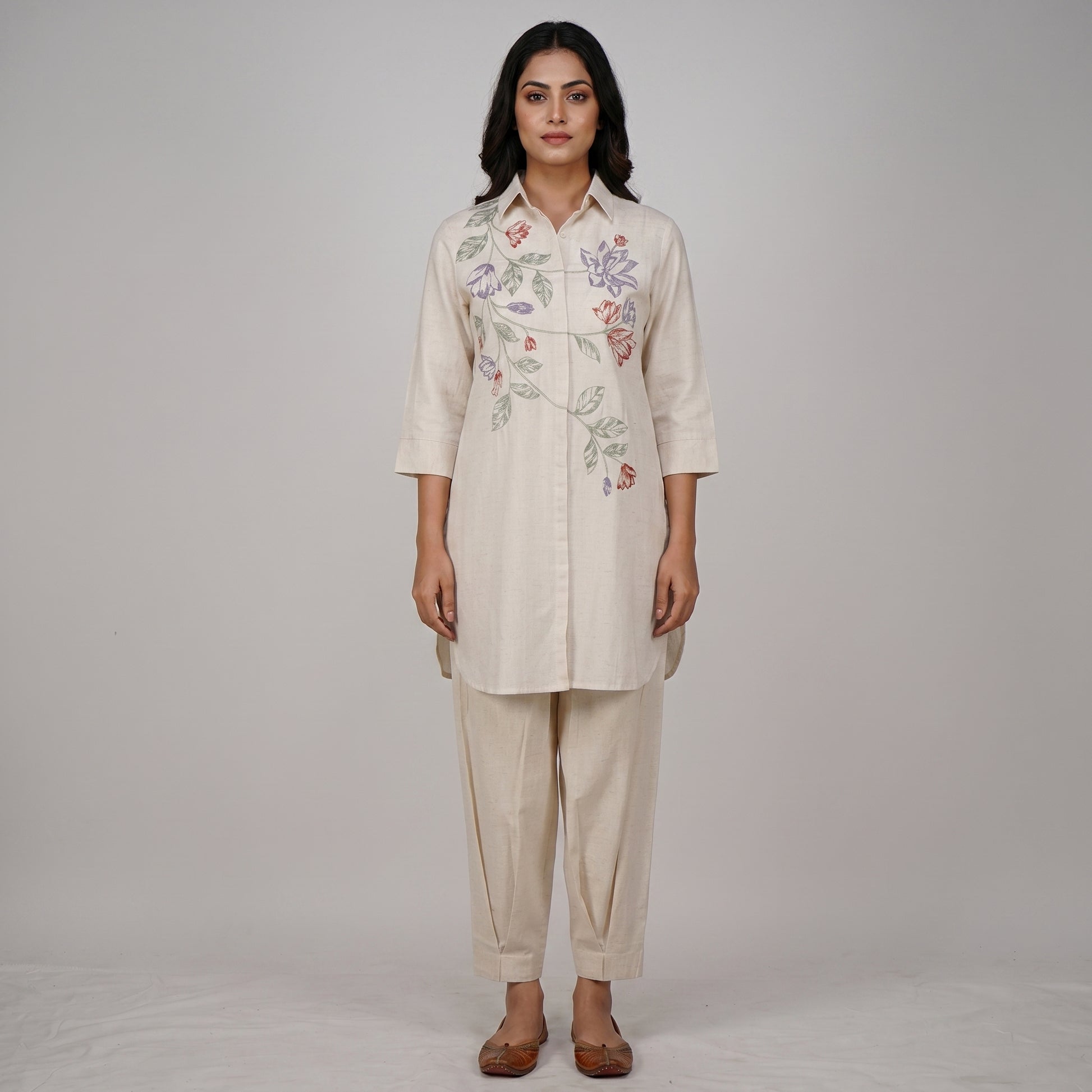 Embroidered Straight Kurta