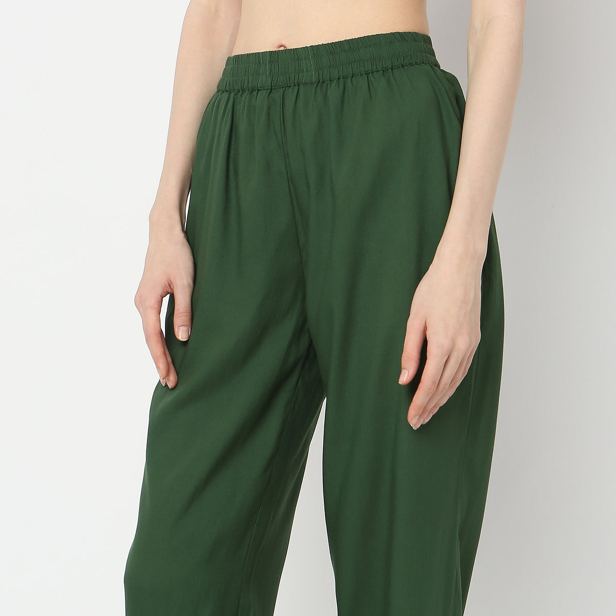 Straight Fit Ankle Length Travel Pants