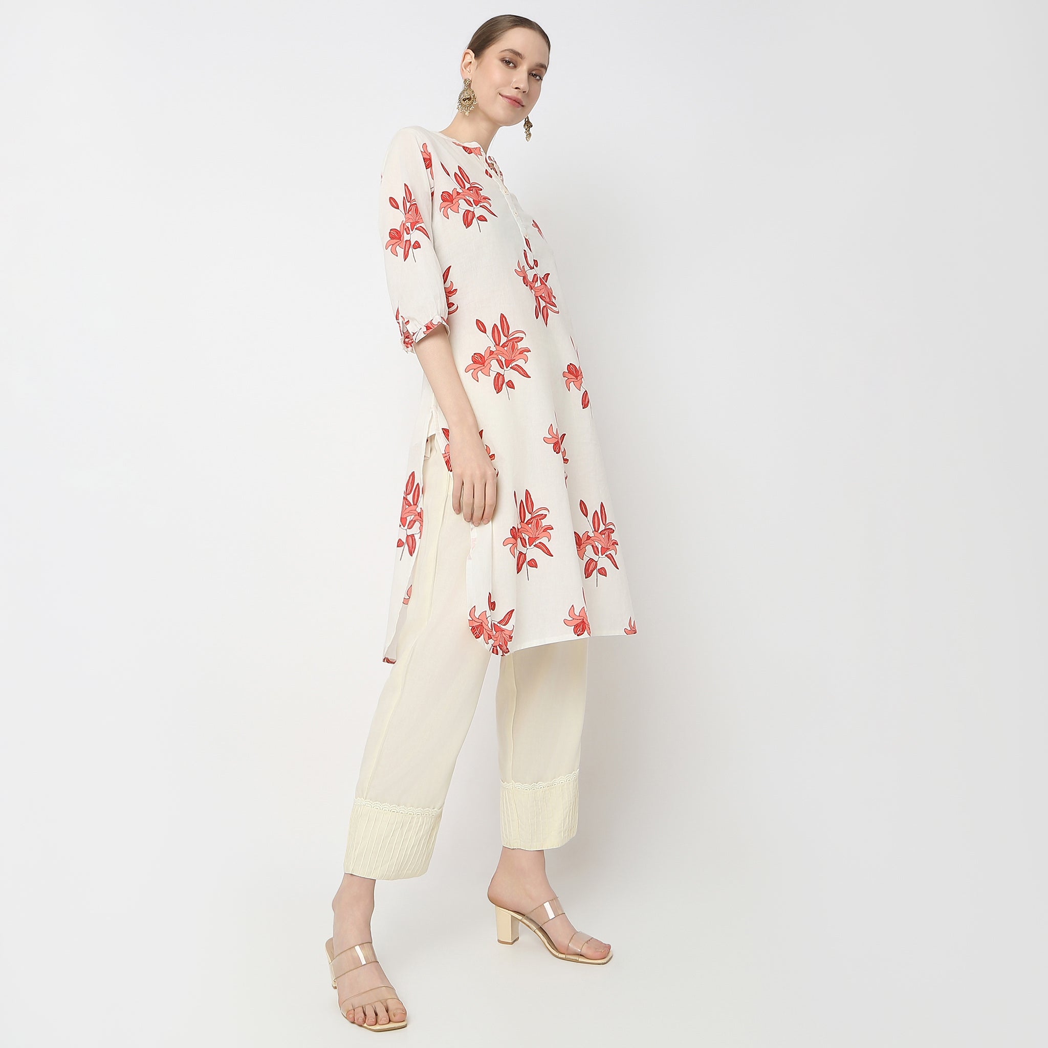 Straight Fit Solid Mid Rise Pants