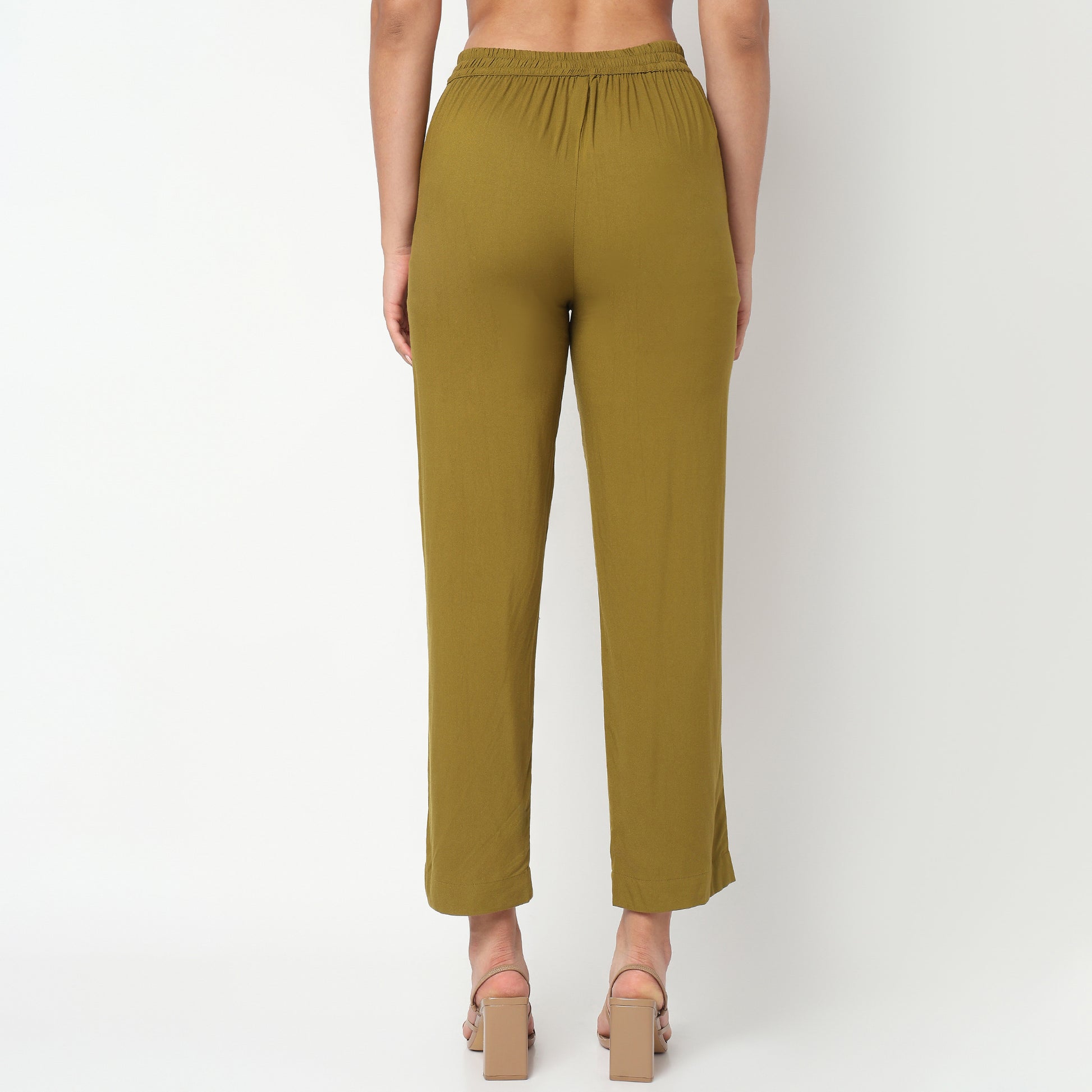 Straight Fit Solid Mid Rise Pants