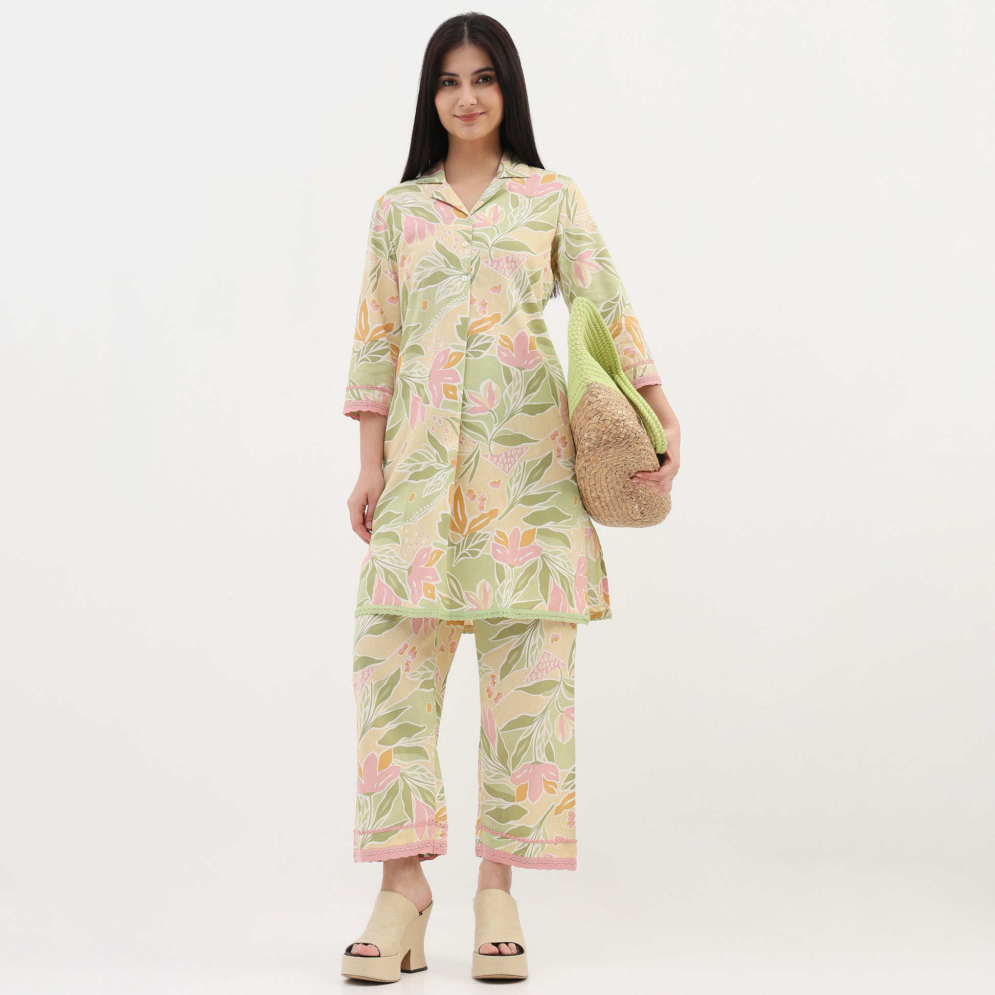 Woven Printed Straight Pants