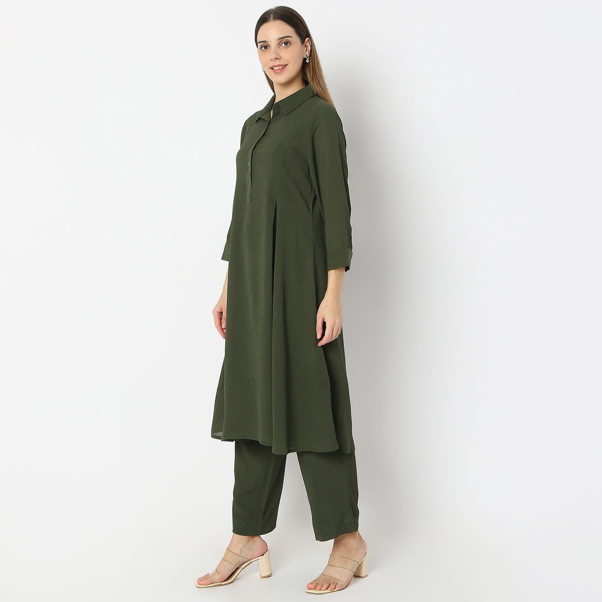 Flare Fit Box Inwared Pleat A-Line Kurta with Pant Set