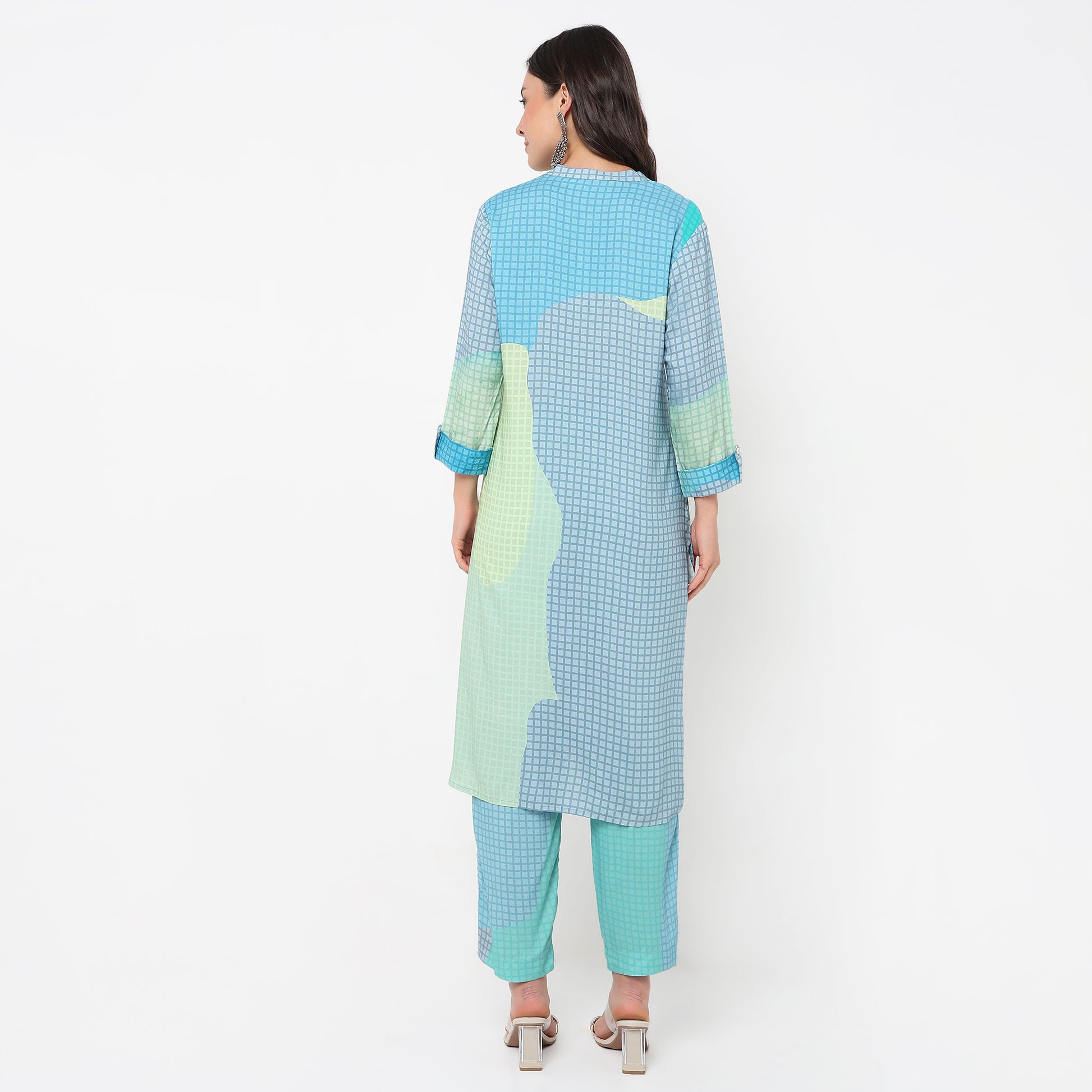 Straight Fit Printed Below Knee Band Collar Kurta with Pant Set