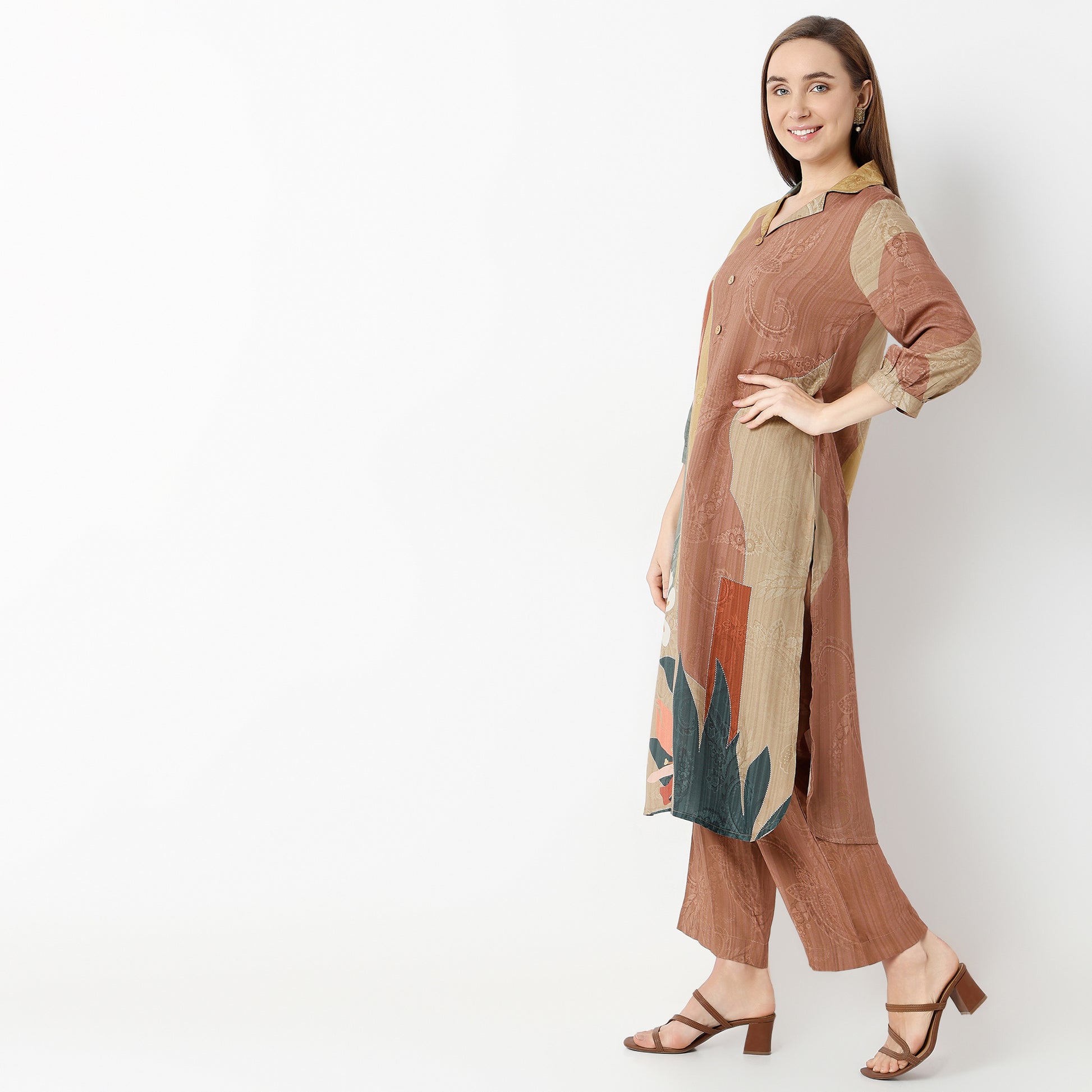 Flare Fit Printed Lapel Collar Kurta with Pant Set