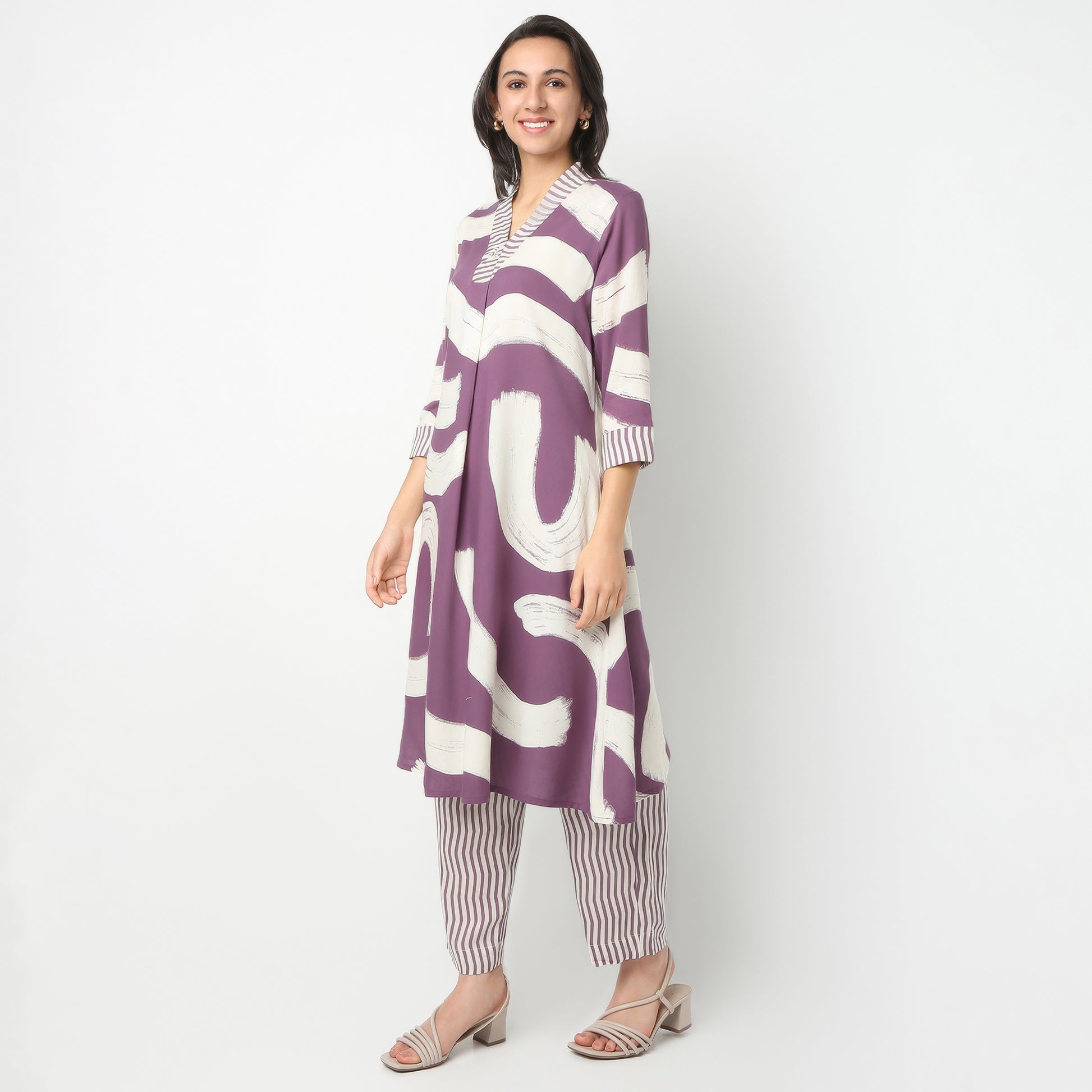 Flare Fit Printed V-Neck Kurta with Pant Set