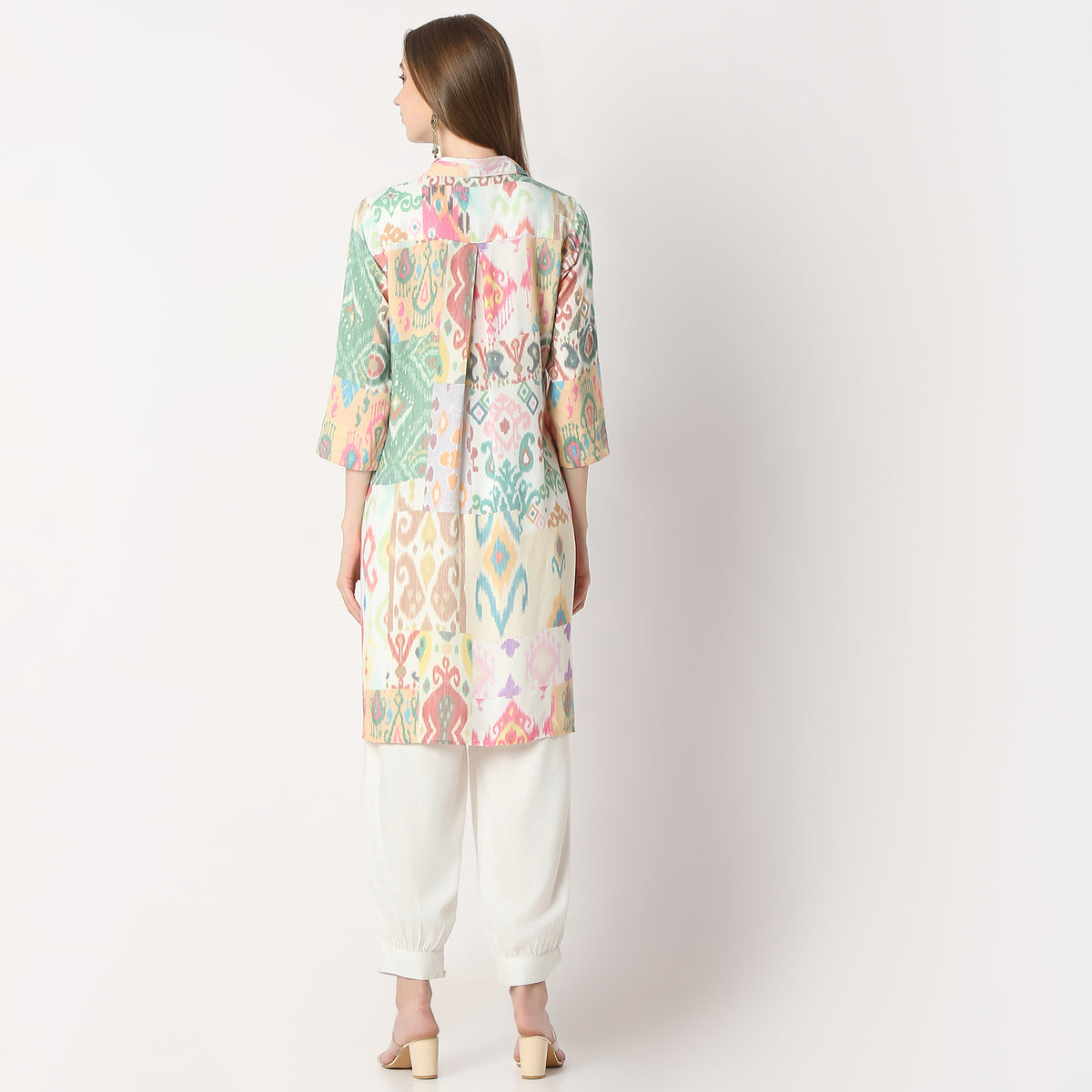 Straight Fit Printed Shirt Collar Kurta with Pant Set