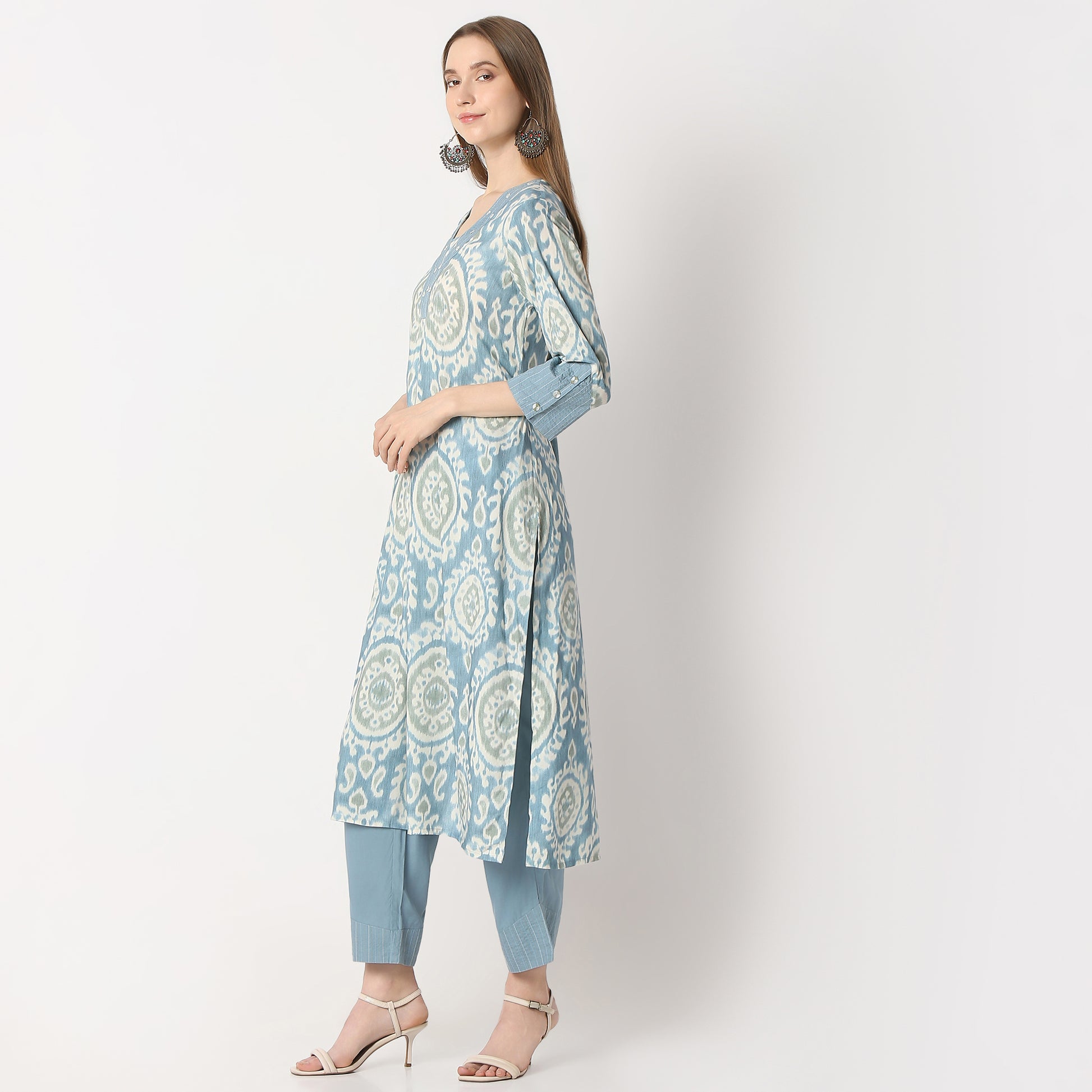 Flare Fit Printed V Neck Kurta with Pant Set