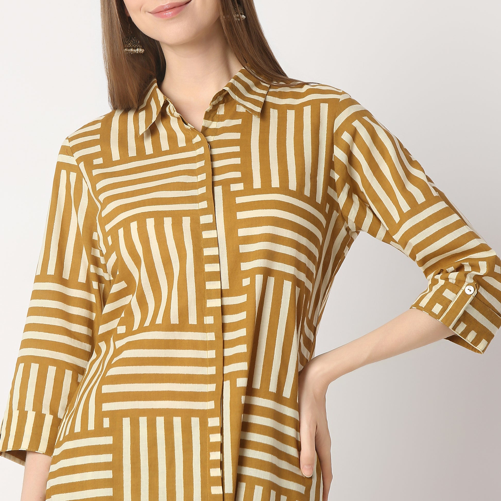 Straight Fit Printed Shirt Collar Kurta with Pant Set