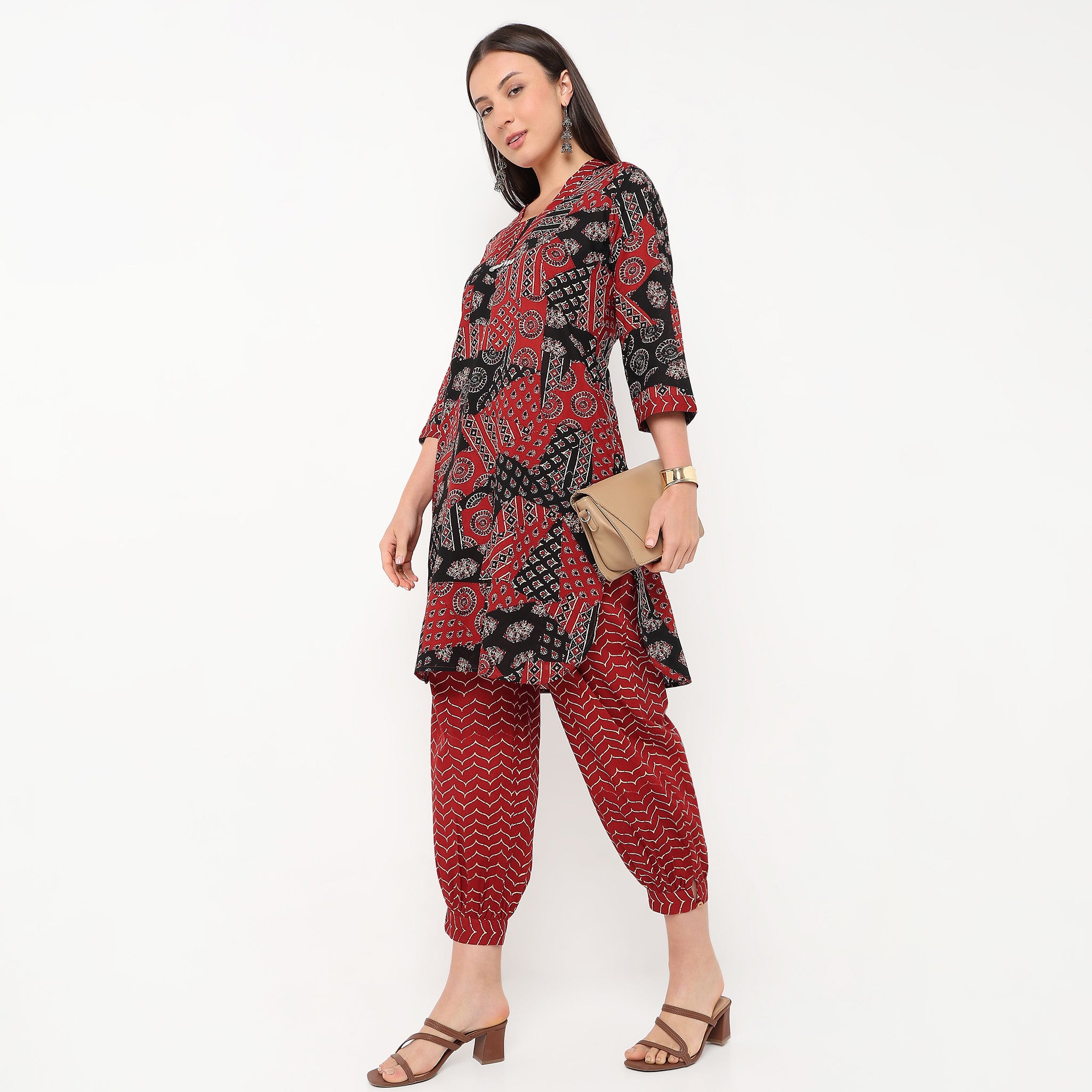 Printed V-Neck Kurta Set