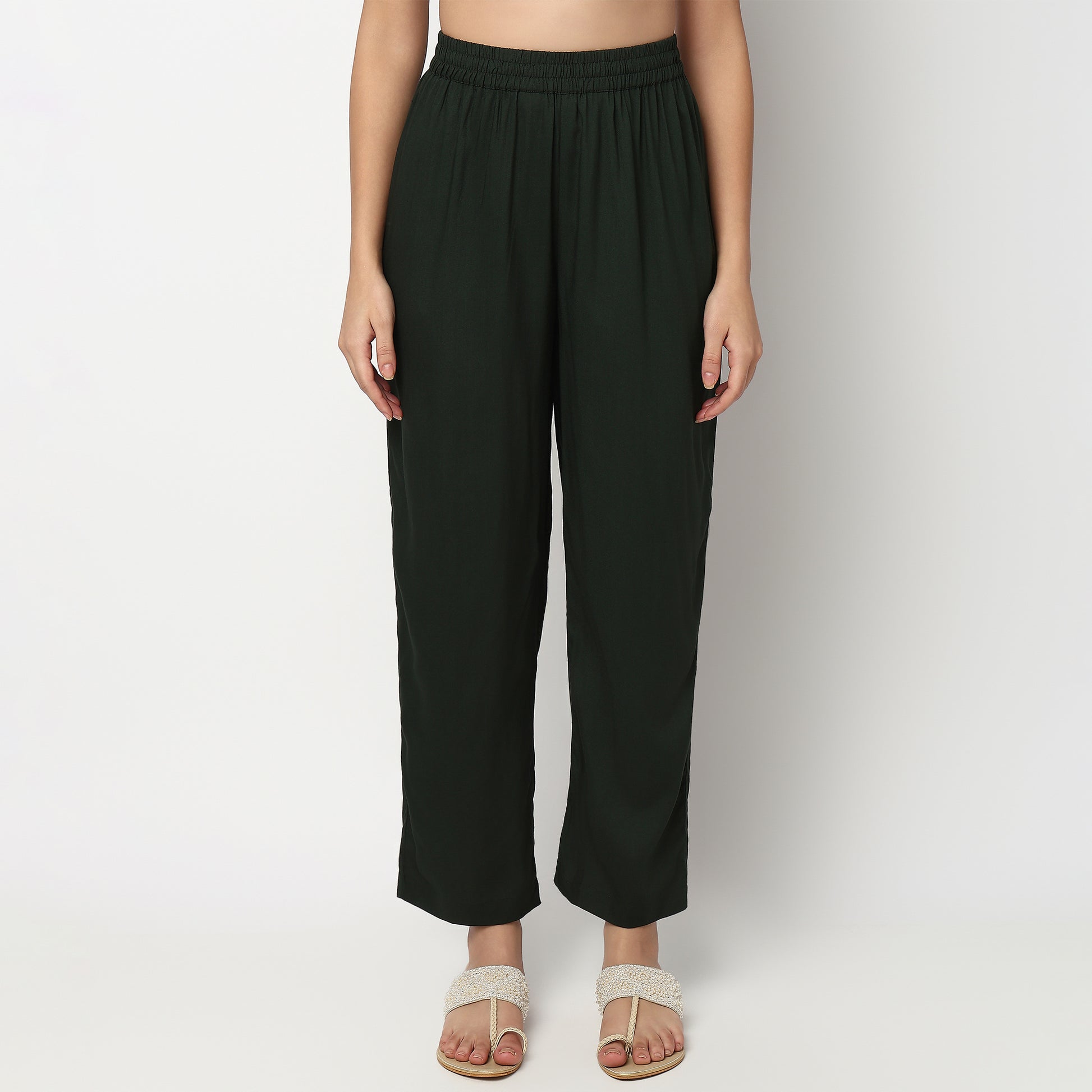 Buy Women Straight Fit Solid Three-Fourth Sleeve Kurta with Pant Set  - Style Union