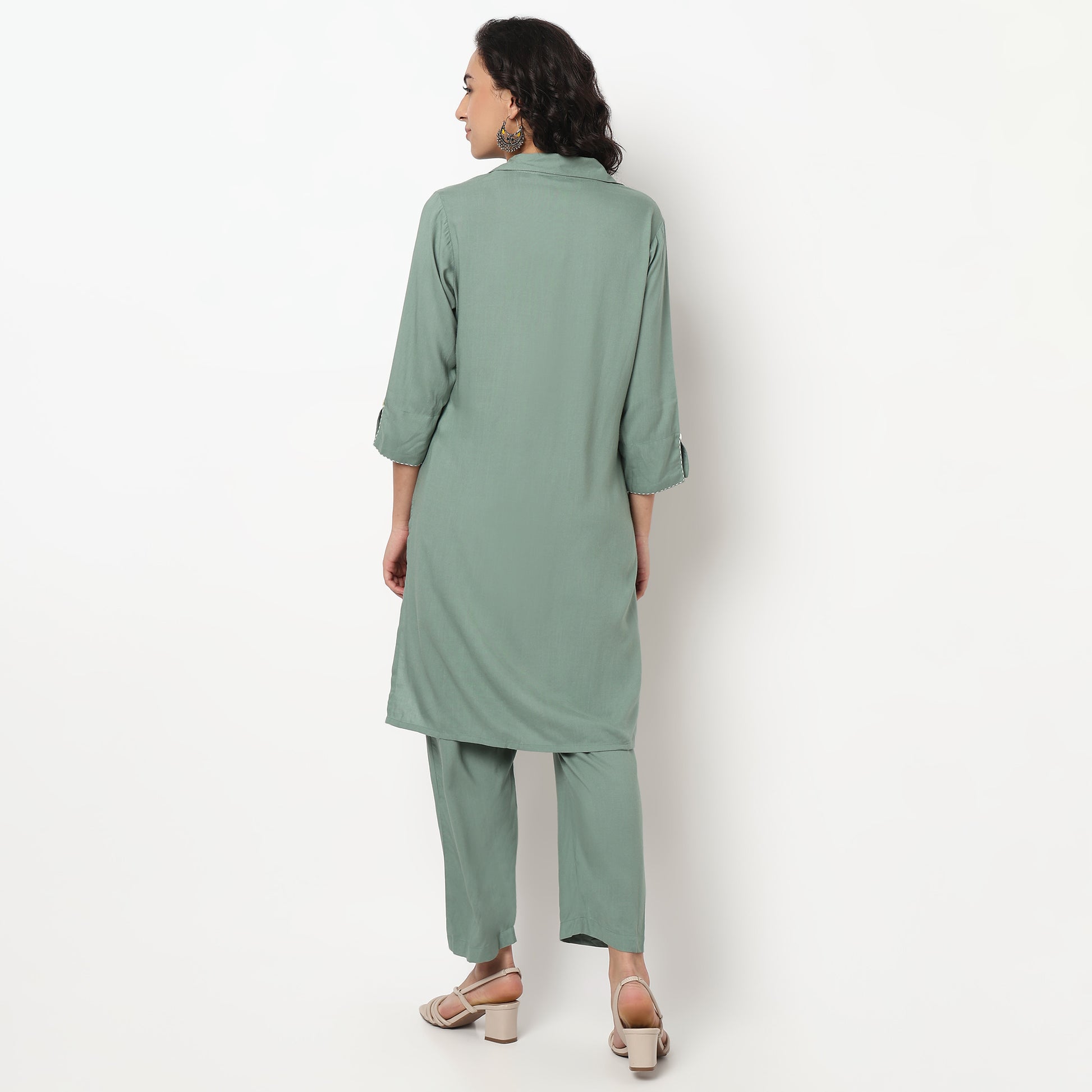 Buy Women Straight Fit Solid Three-Fourth Sleeve Kurta with Pant Set  - Style Union