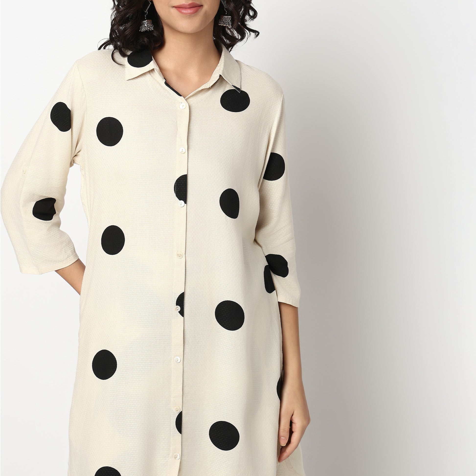 Buy Women Straight Fit Printed Three-Fourth Sleeve Kurta with Pant Set  - Style Union