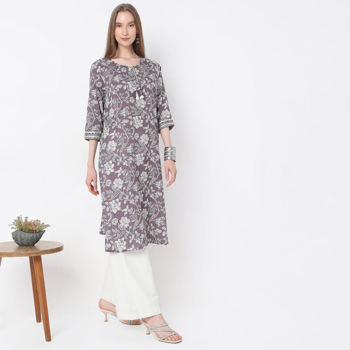 Straight Fit Printed Kurta