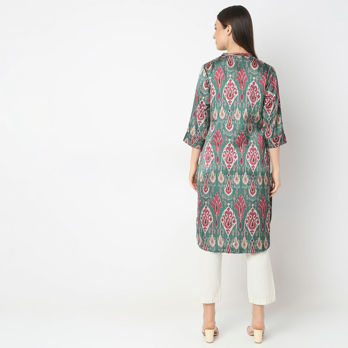 Straight Fit Printed Kurta