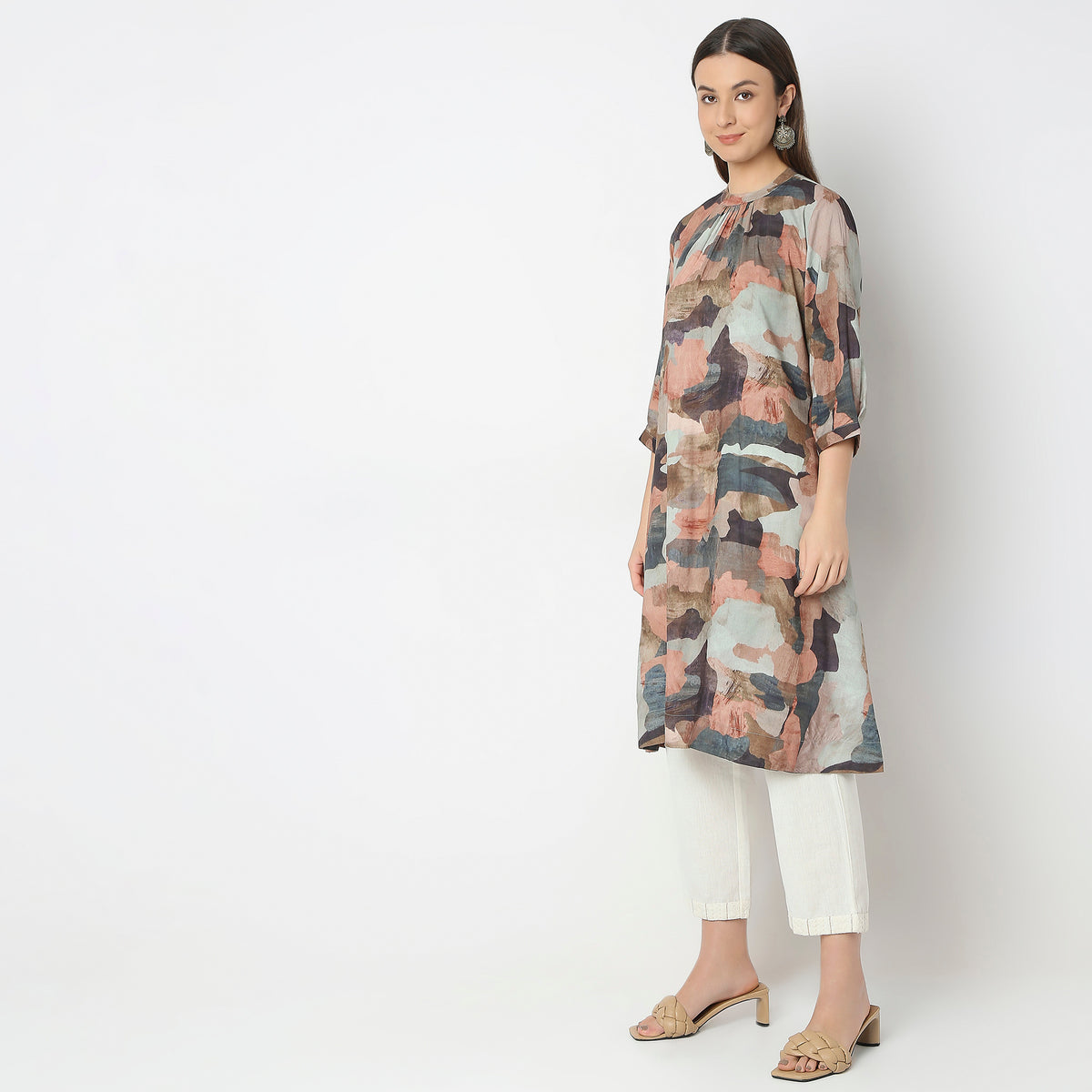 Straight Fit Printed Kurta