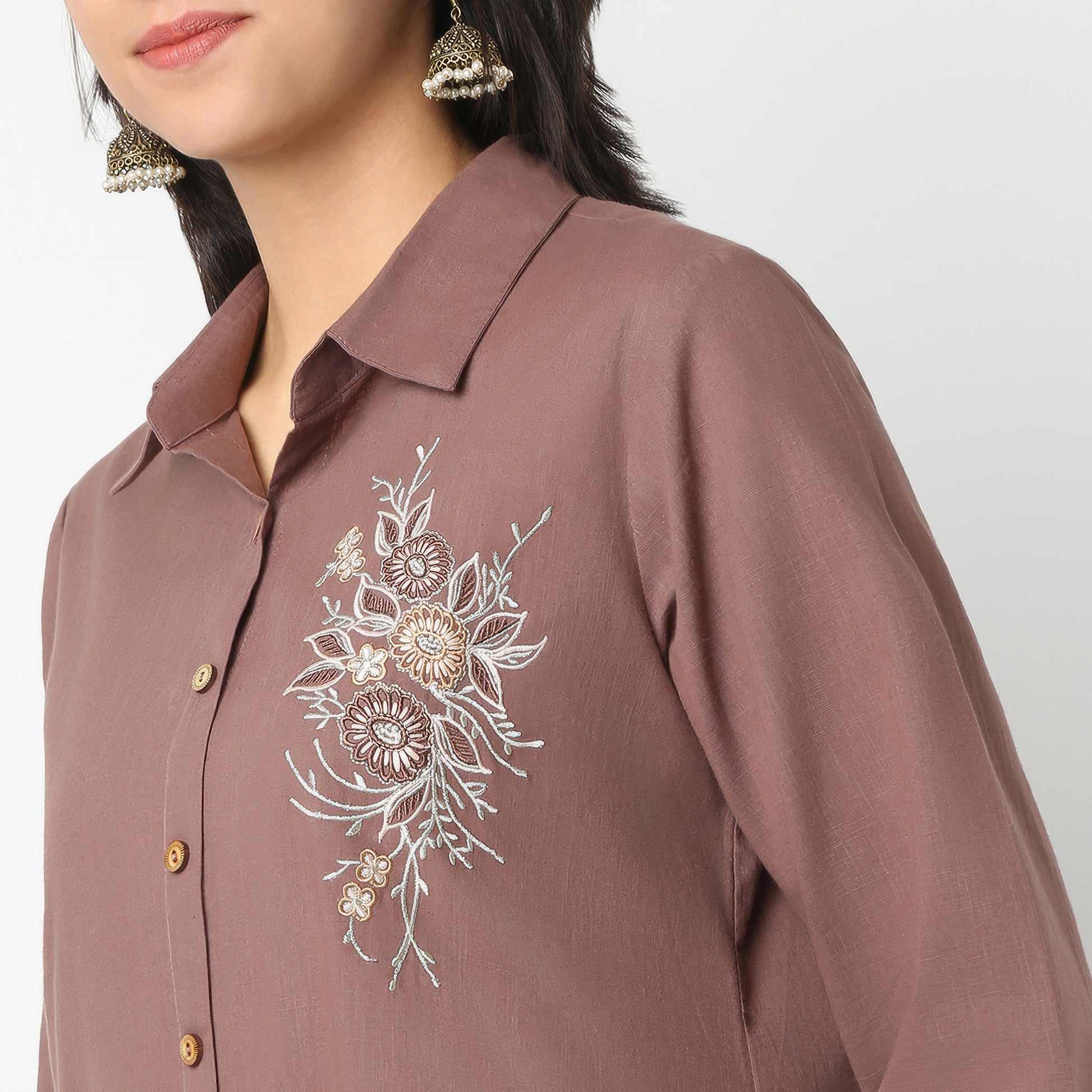 Straight Fit Solid Shirt Collar Kurta