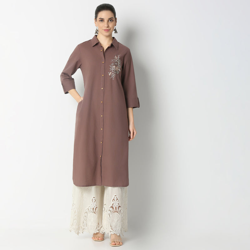 Straight Fit Embroidered Below Knee Kurta