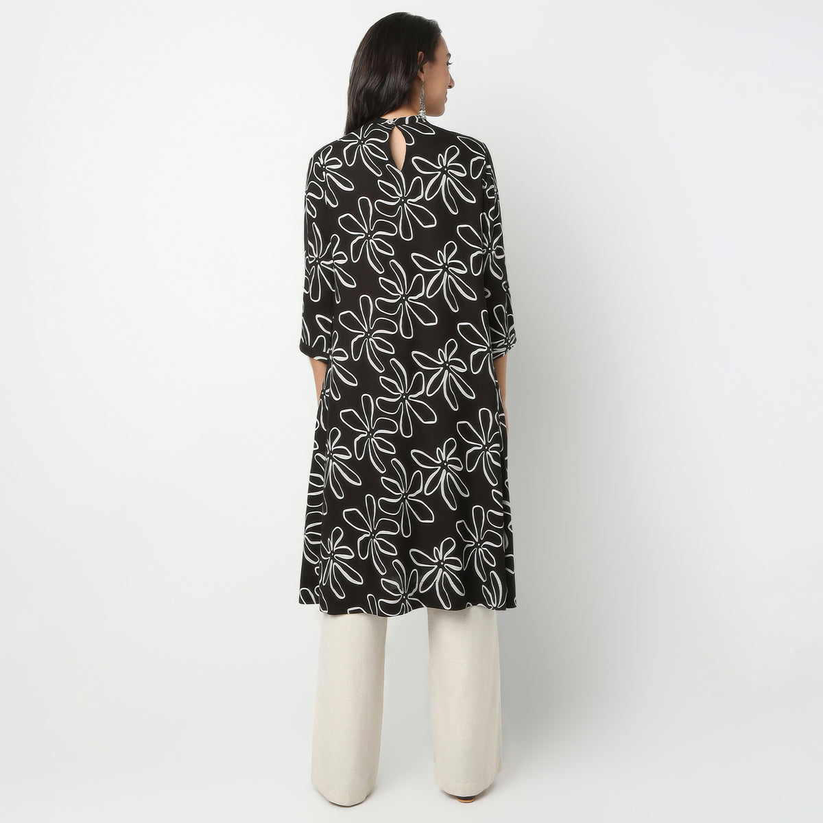 Straight Fit Printed Band Neck Kurta