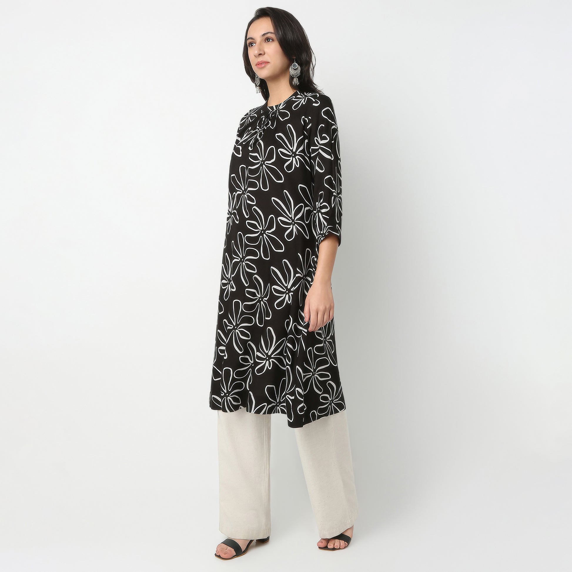 Straight Fit Printed Band Neck Kurta