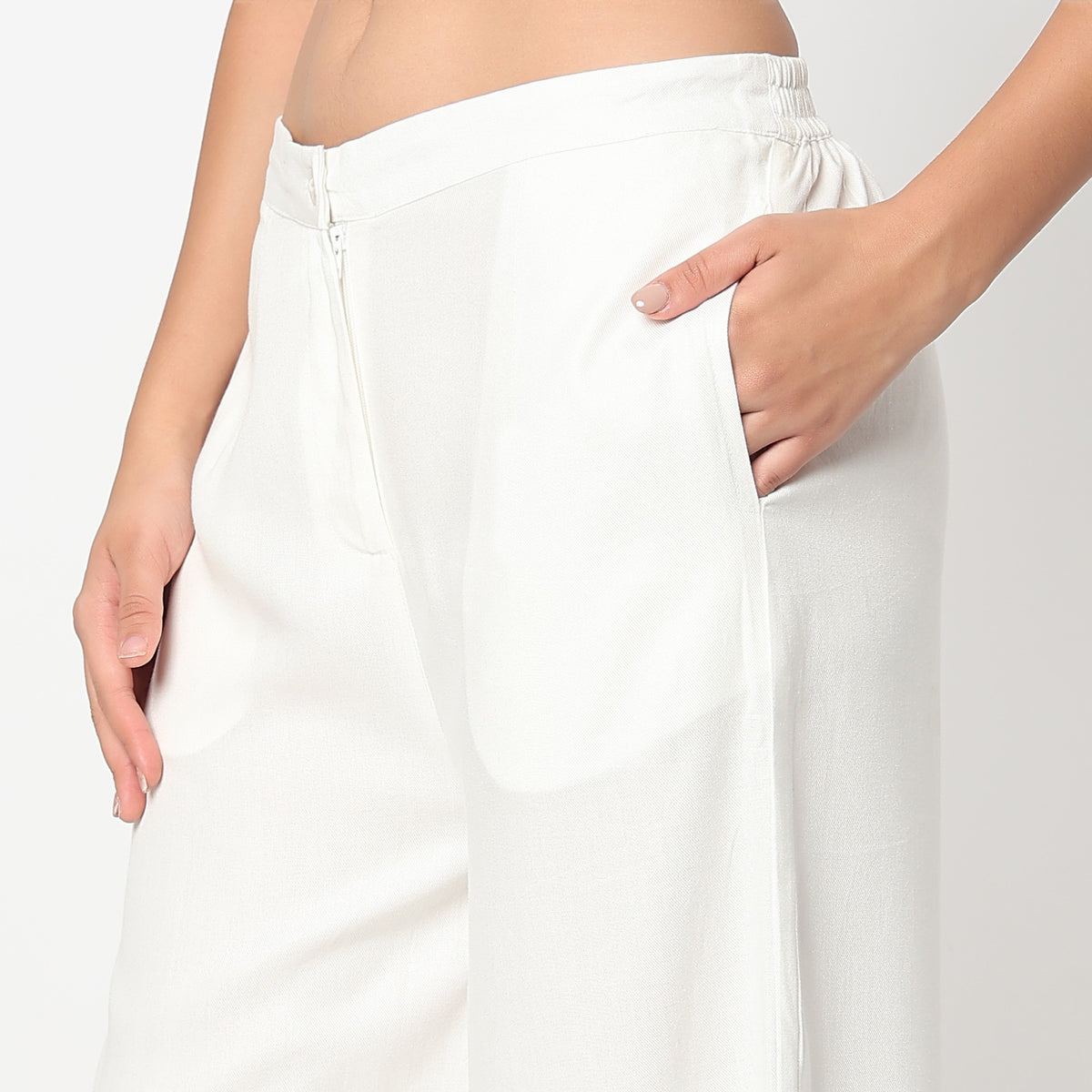 Buy Women Flare Fit Solid Ankle Length High Rise Culottes  - Style Union