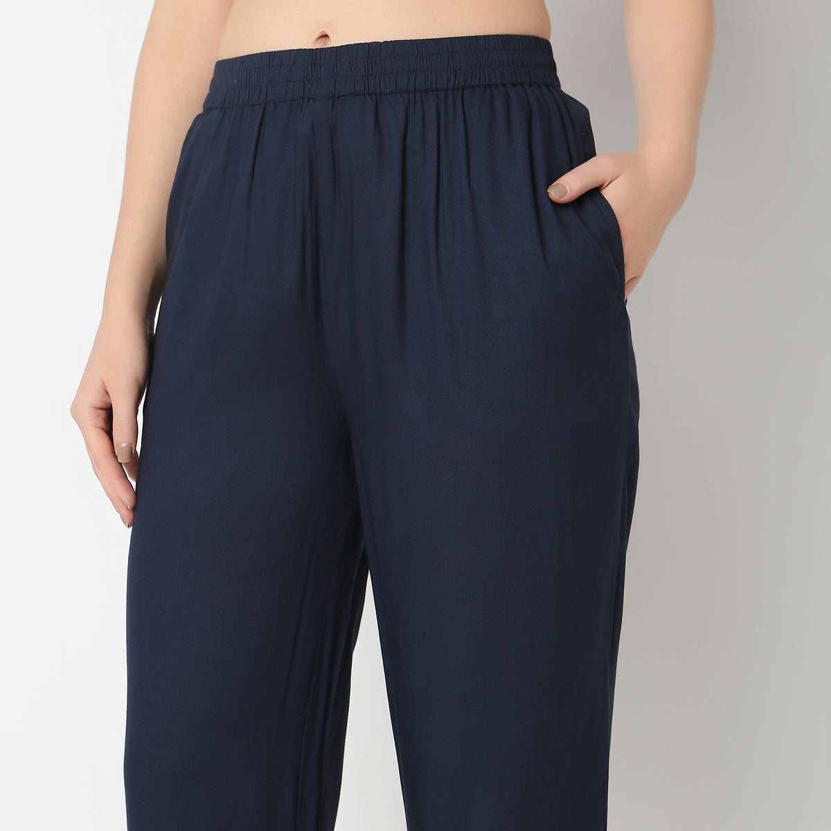 Straight Fit Ankle Length Pants