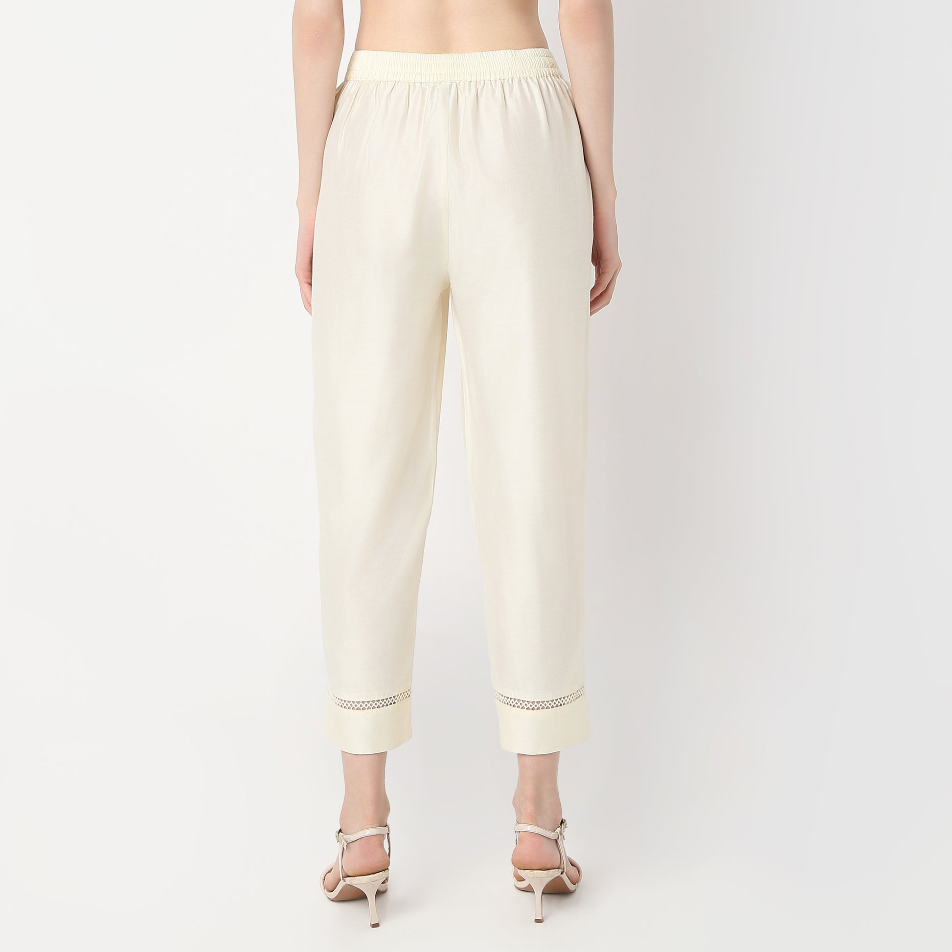 Straight Fit Solid Mid Rise Pants