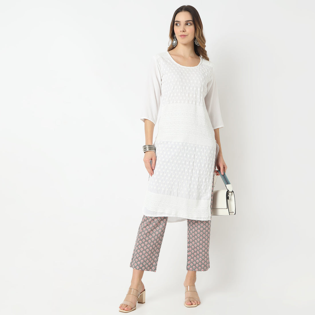 Tapered Fit Printed Ankle Length Mid Rise Pants