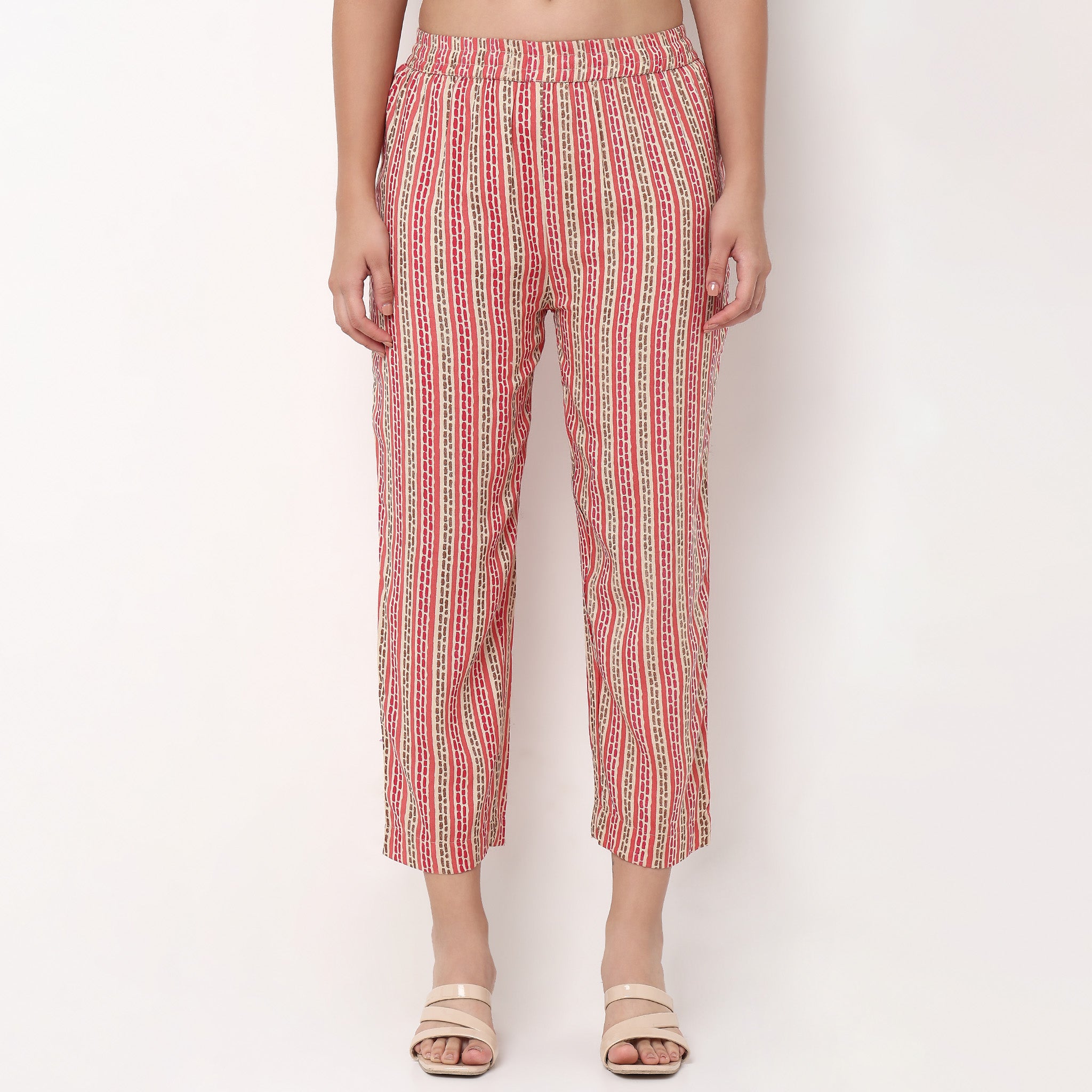Essential Printed Straight Pants