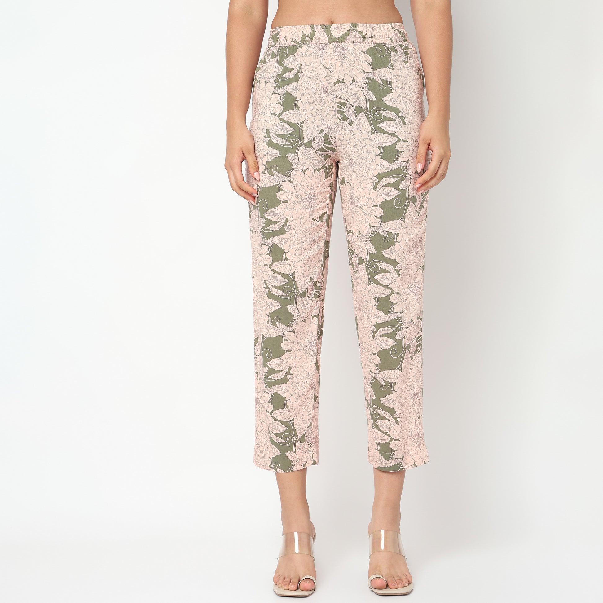 Printed Mid Rise Cord-It Pant