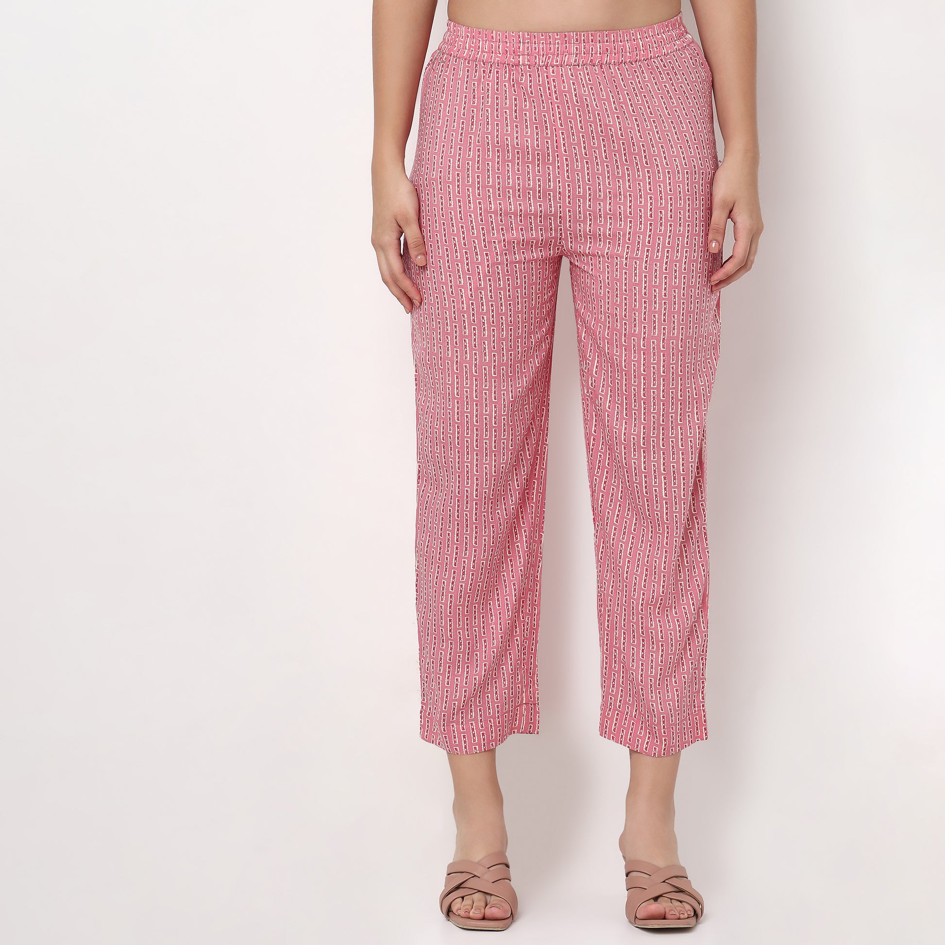 Essential Printed Straight Pants