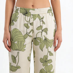 Printed Straight Fit Mid Rise Pants