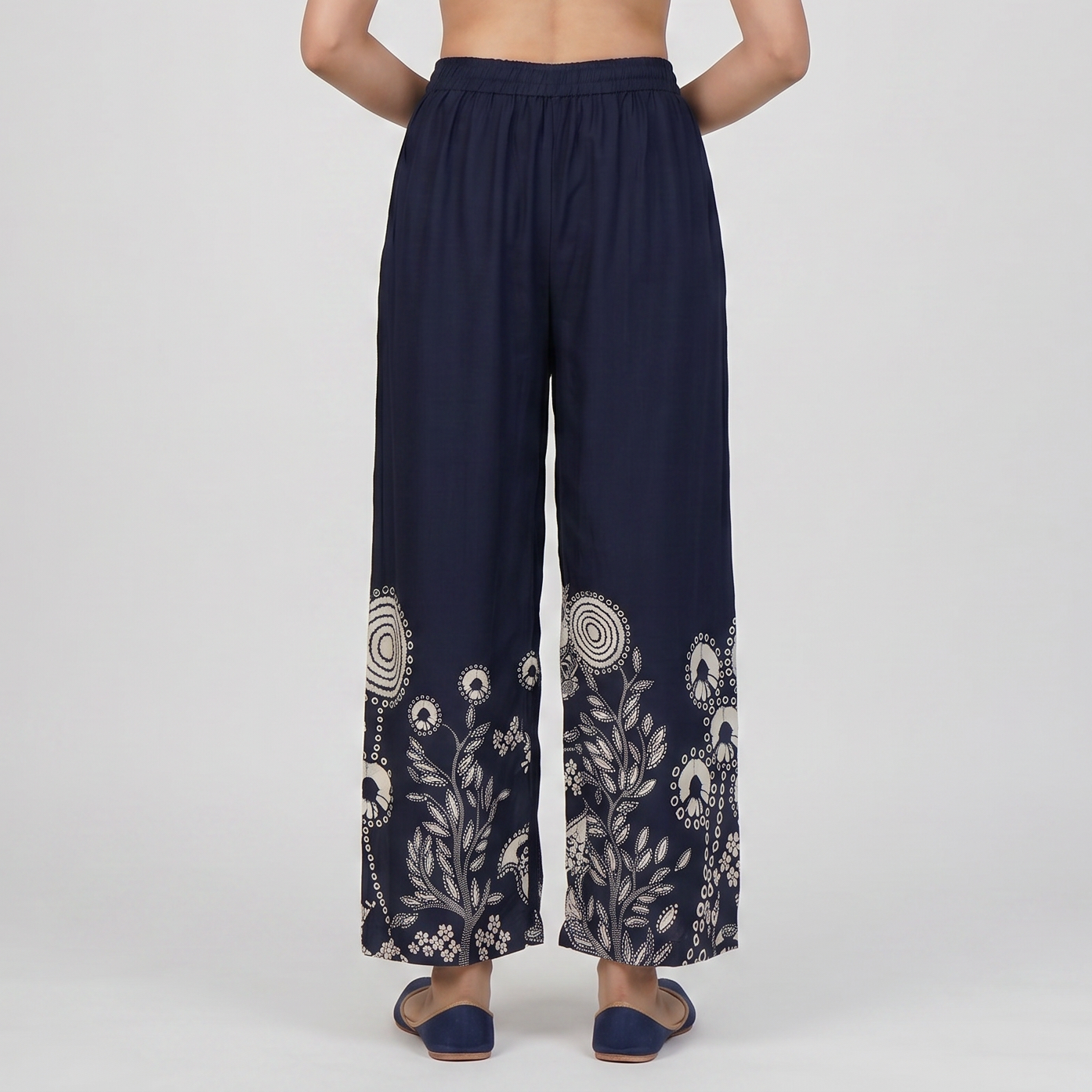 Printed Straight Mid Rise Palazzos