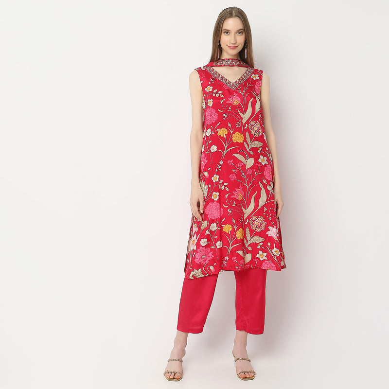 Straight Fit Printed Kurta and Pant with Dupatta Set