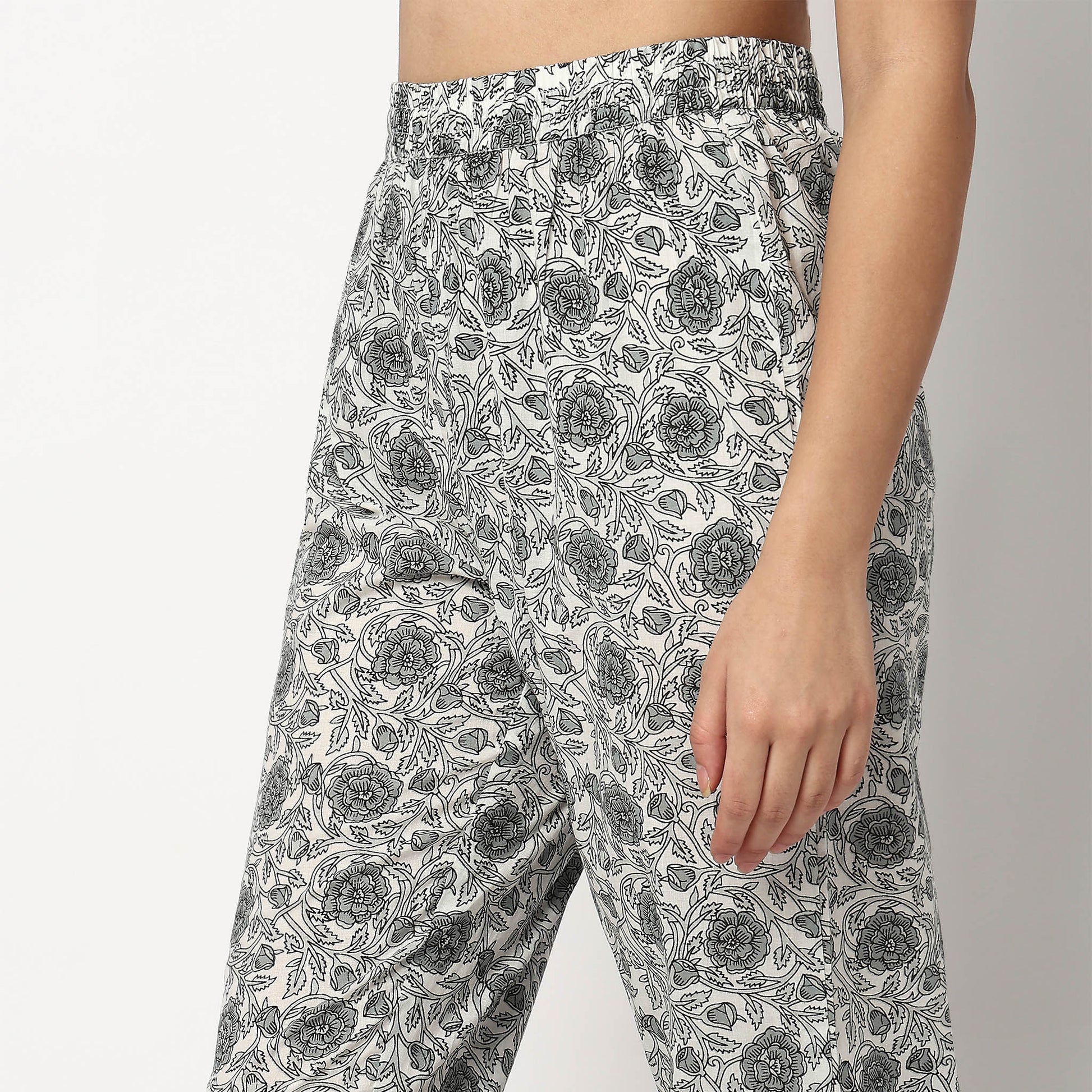 Buy Women Flare Fit Printed Three-Fourth Sleeve Kurta and Pant with Dupatta Set  - Style Union