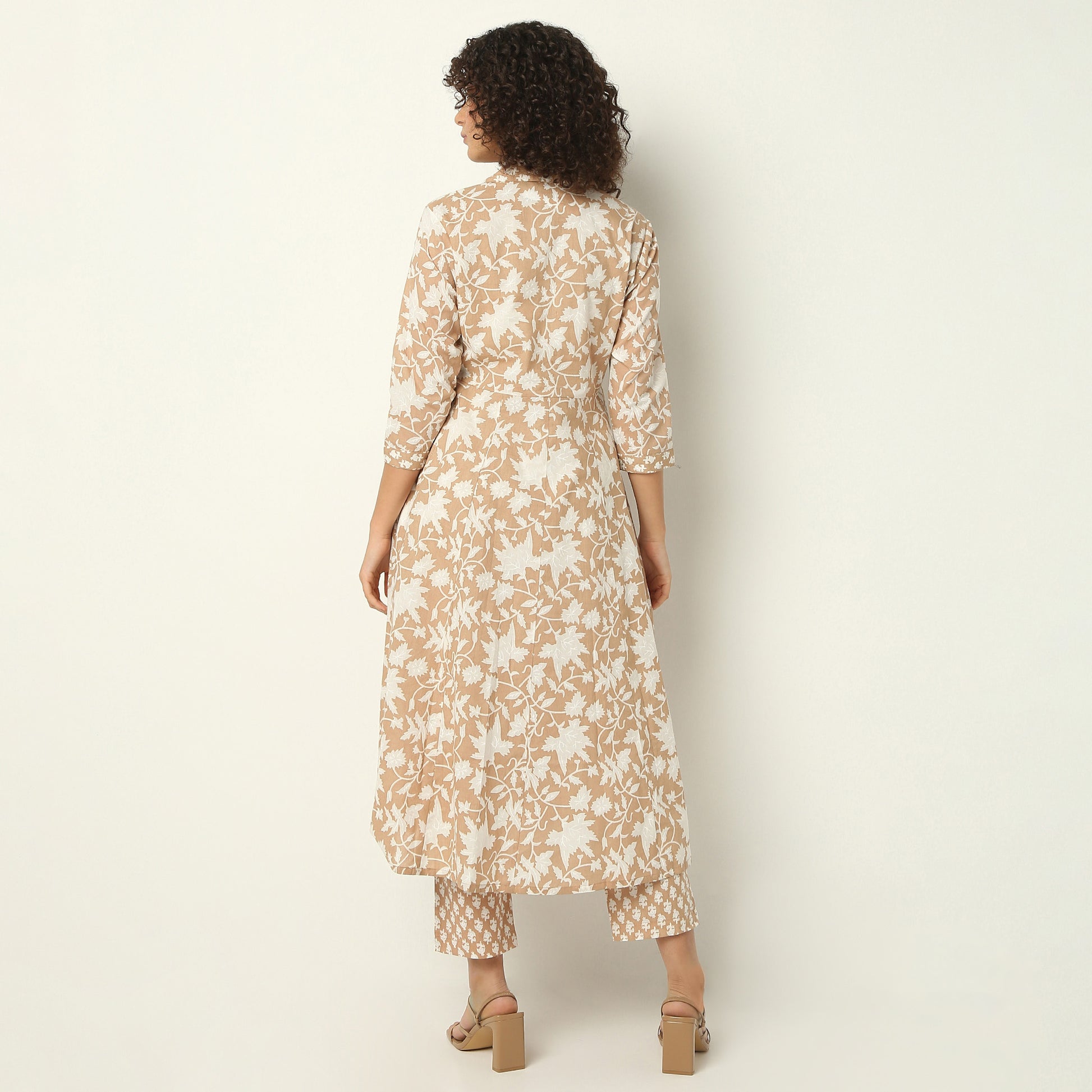 Flare Fit Printed Lapel Collar Kurta with Pant Set