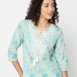 Straight Fit Printed Kurta with Pant Set