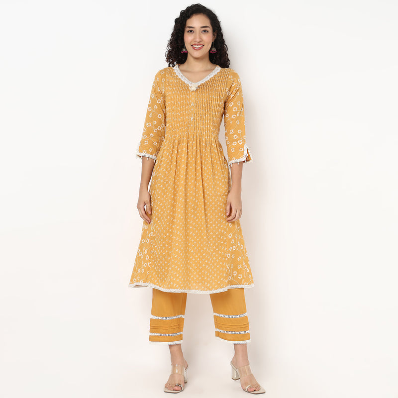 V-Neck Printed Kurta and Pant Set
