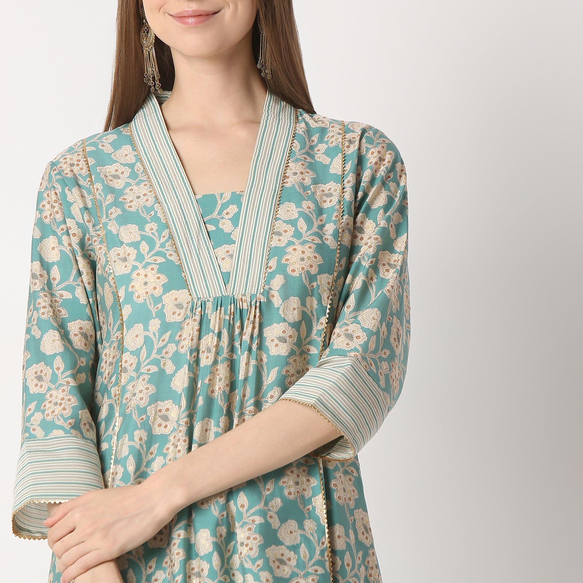 Flare Fit Printed V Neck Kurta with Pant Set
