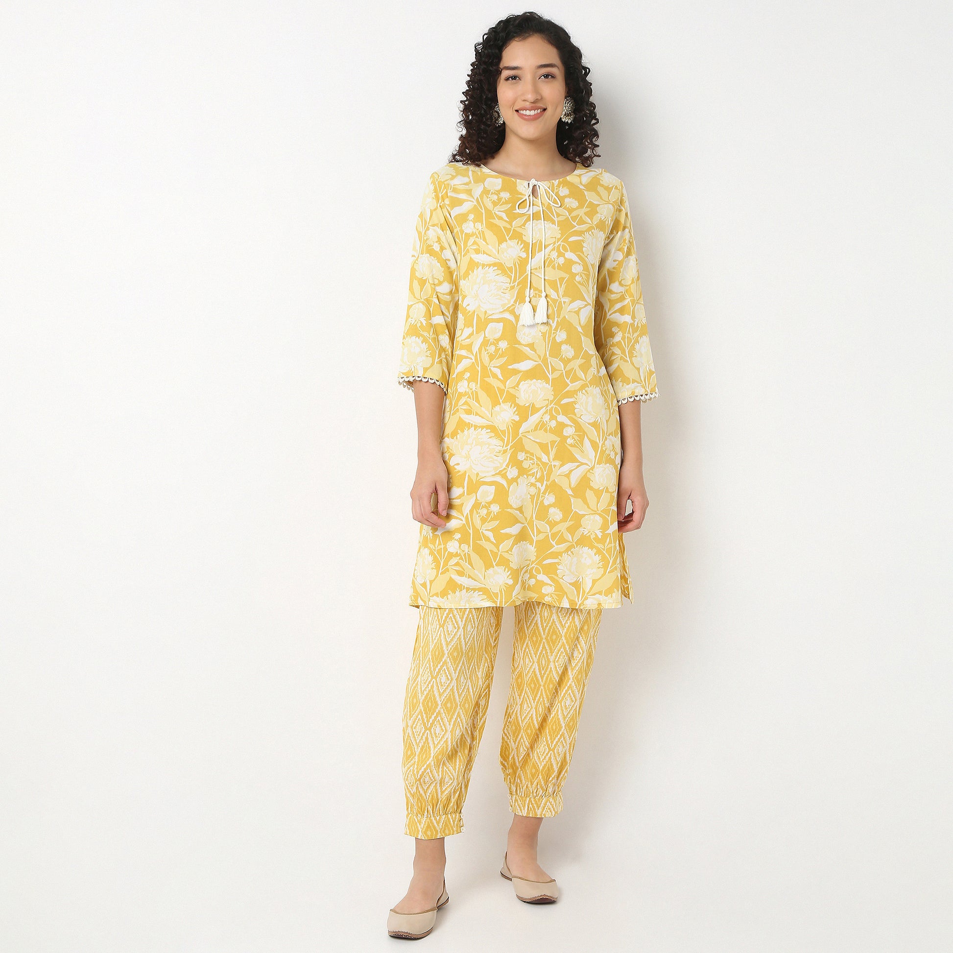 Printed Straight Kurta With Pant Set