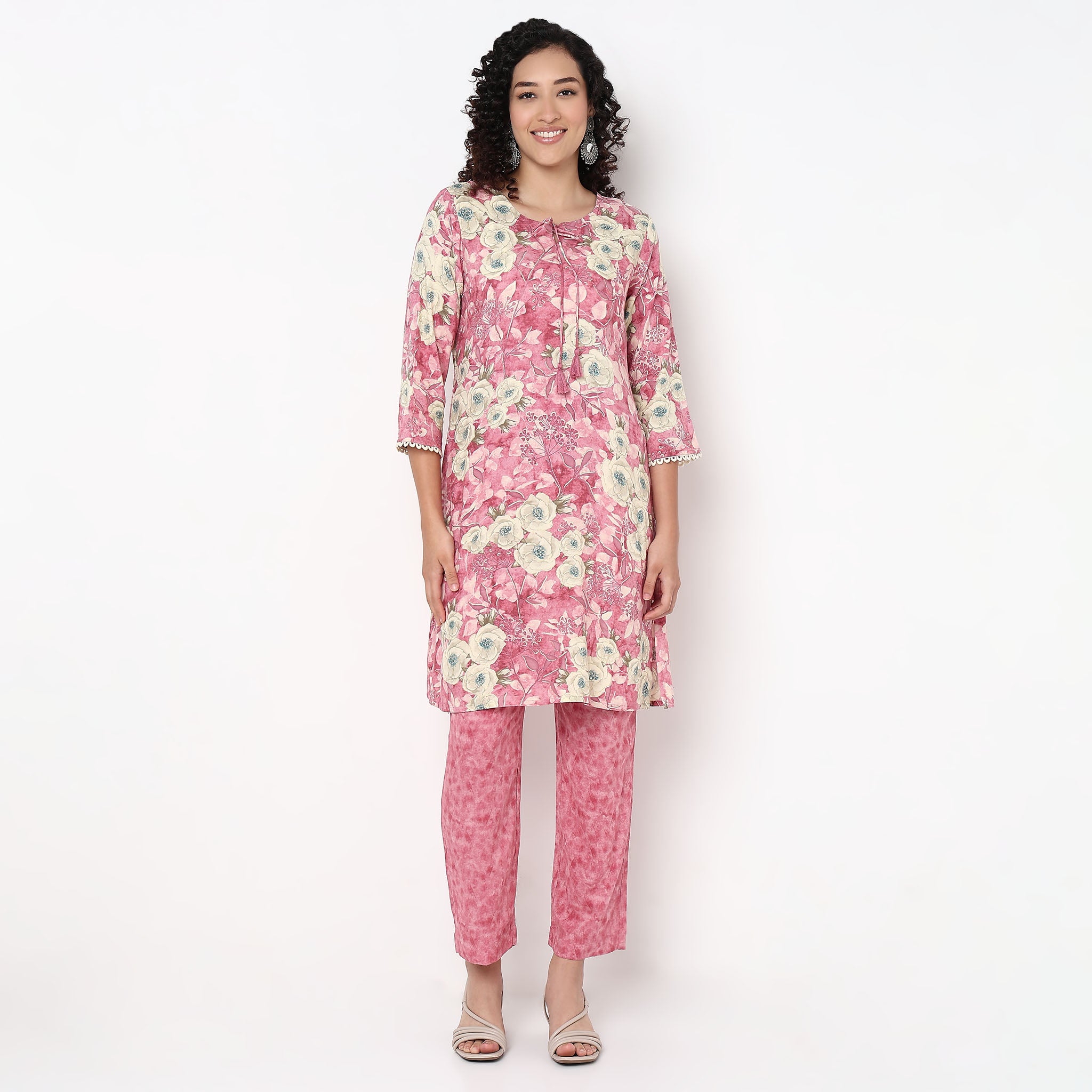 Floral Print Straight Kurta With Pant Set