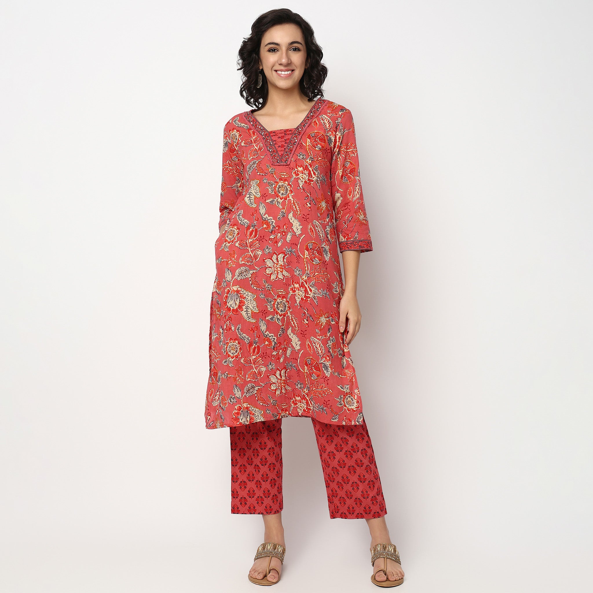 Buy Women Straight Fit Printed Three-Fourth Sleeve Kurta and Pant with Dupatta Set  - Style Union