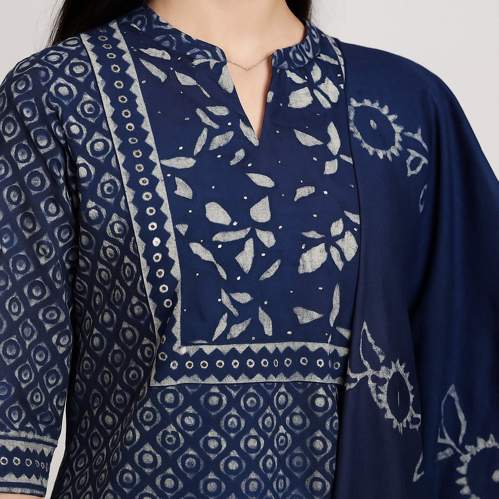 Printed Kurta and Pant With Dupatta Set
