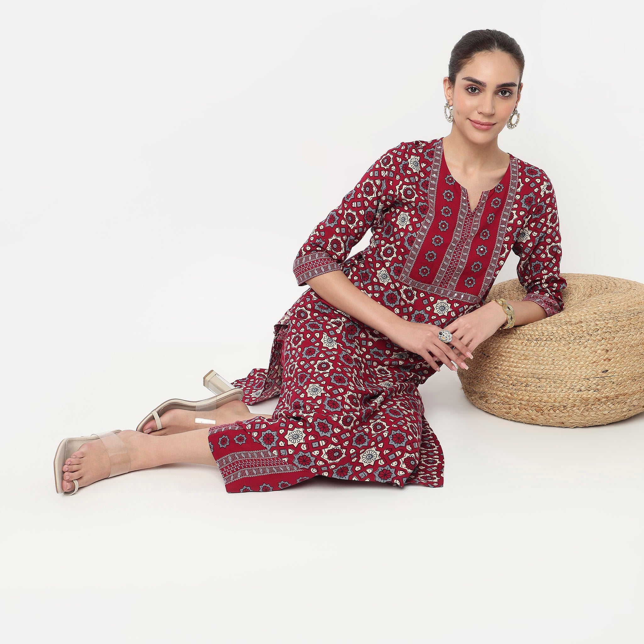Printed Crew Neck Straight Kurta with Pant Set