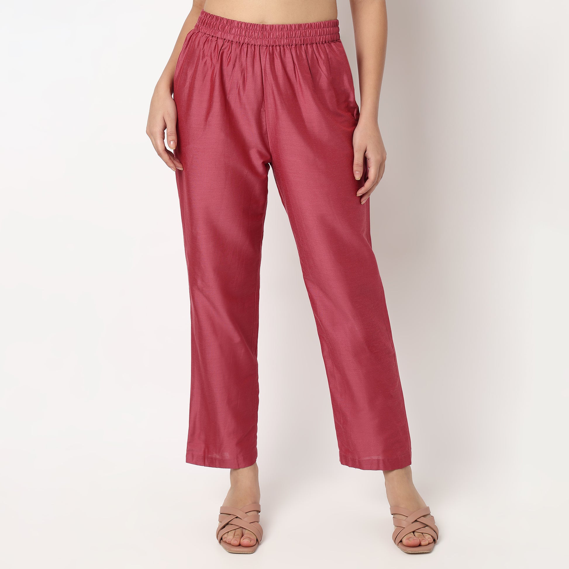 Buy Women Straight Fit Printed Three-Fourth Sleeve Kurta with Pant Set  - Style Union