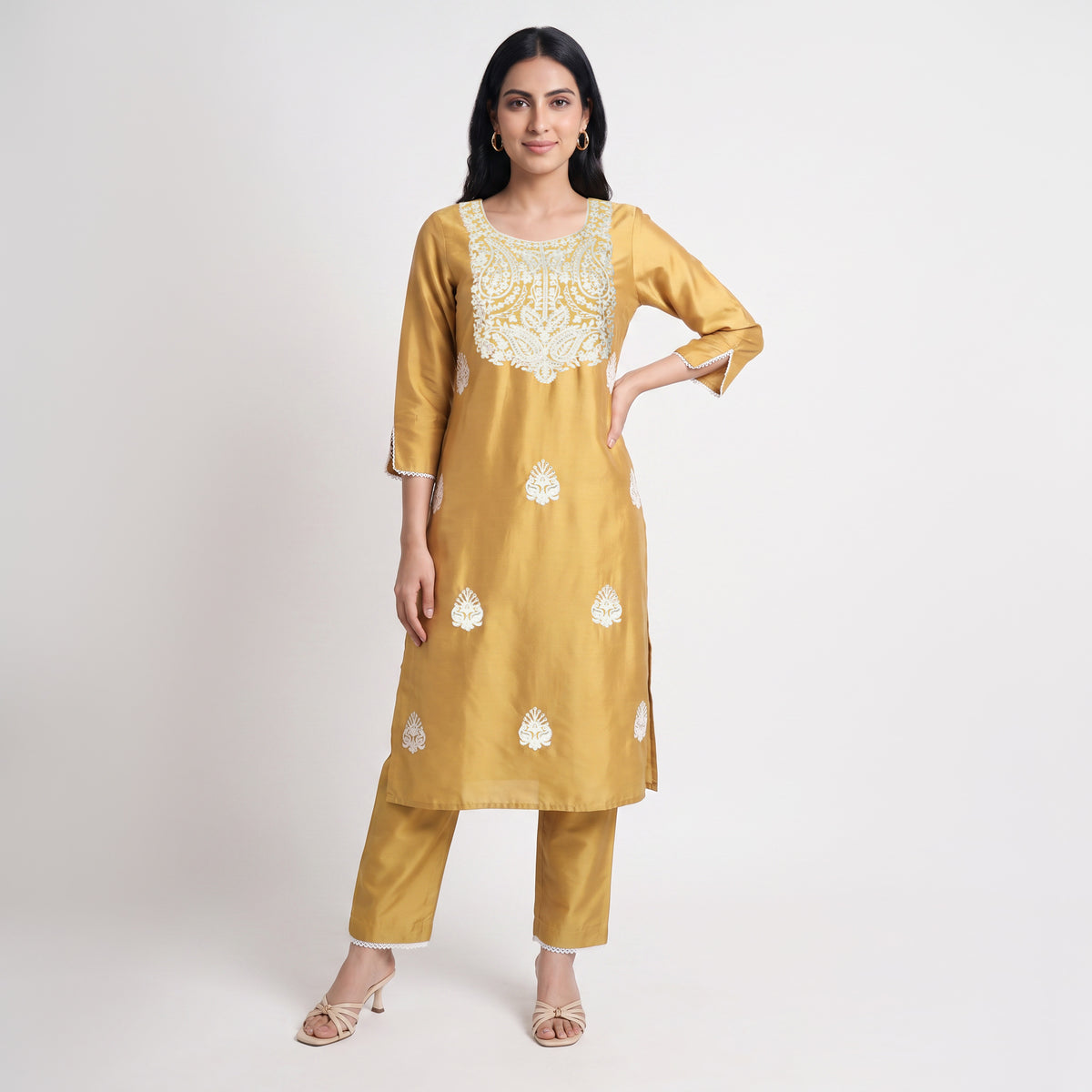 Solid Regular Ethnic Sets