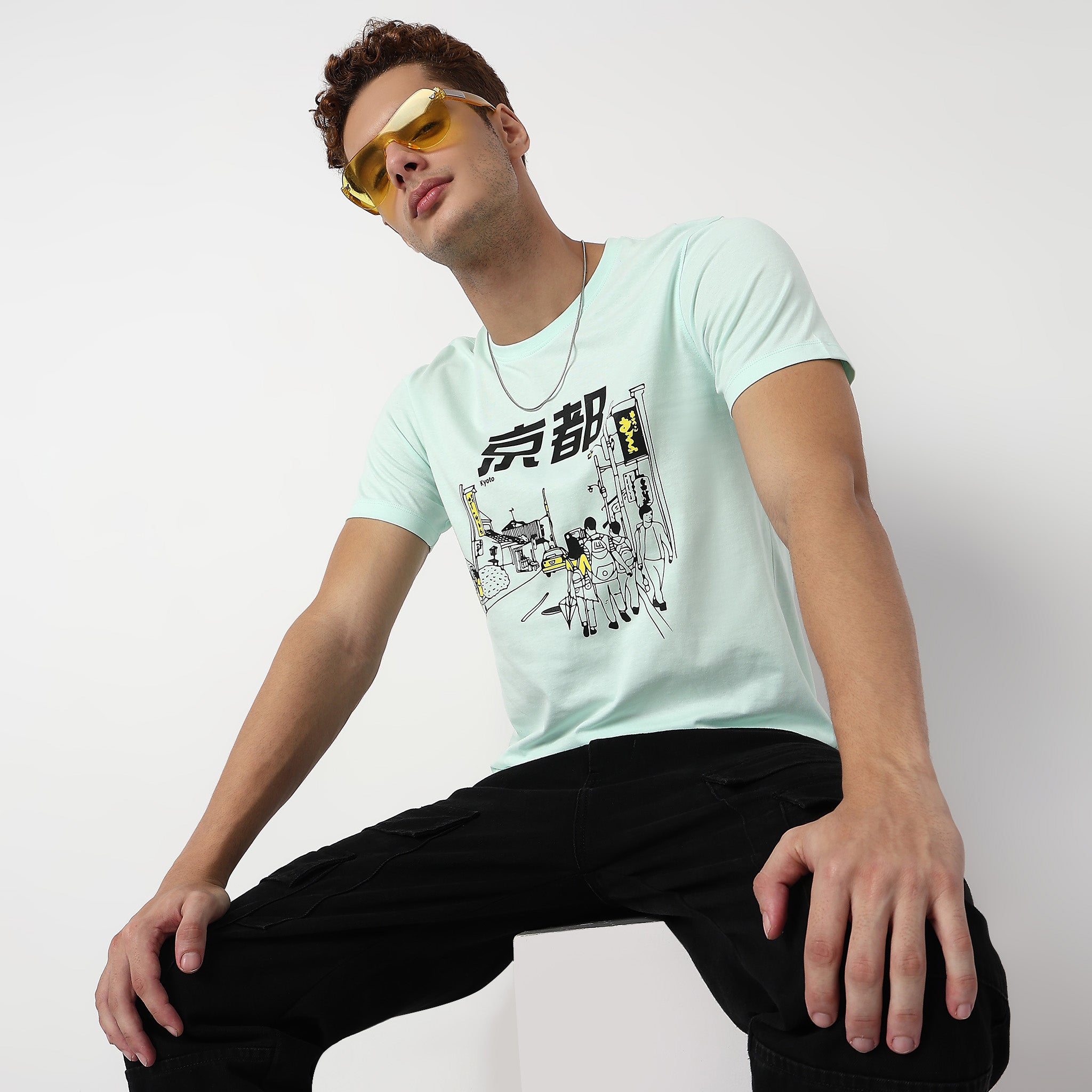 Knitted Graphic Crew Neck T-Shirt