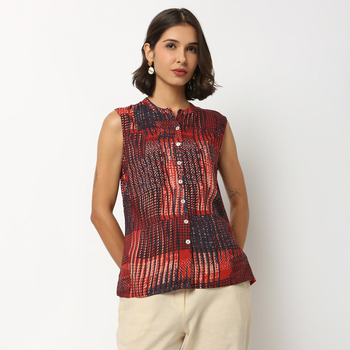Buy Women Straight Fit Printed Sleeveless Kurta  - Style Union